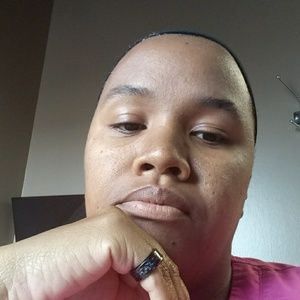 Meet your Posher, Tameka